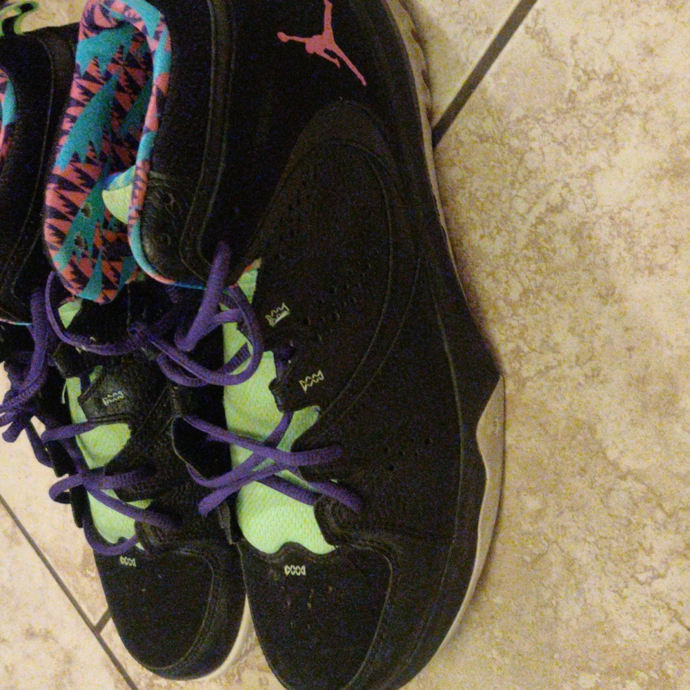 Men's Jordans size 12.5